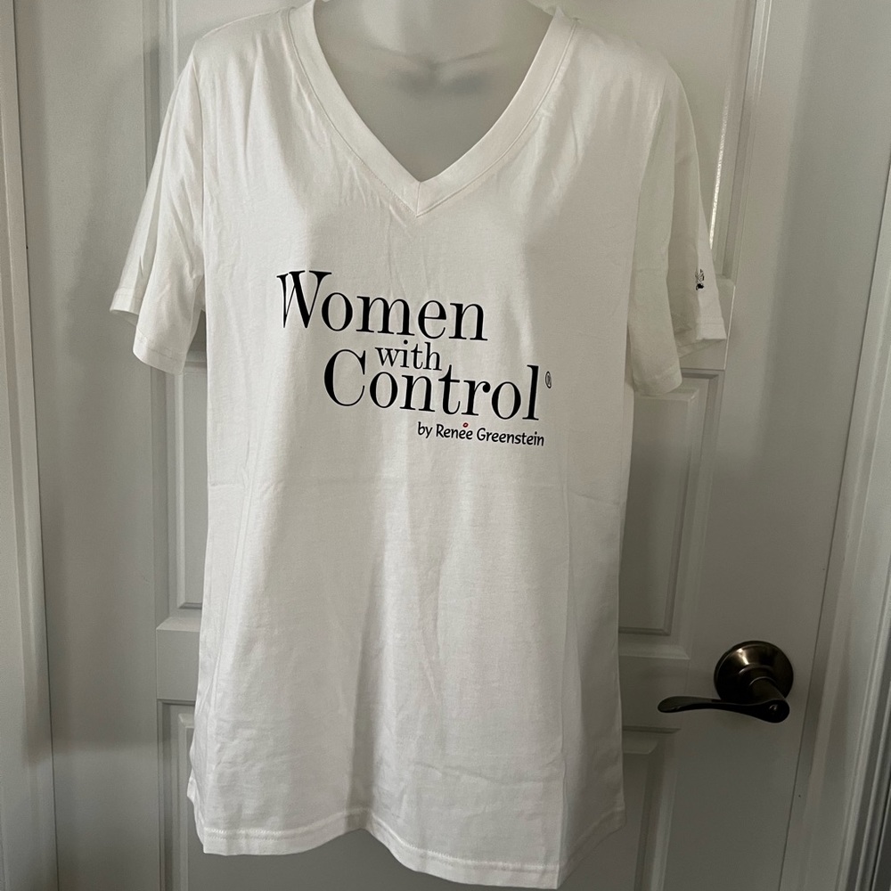 Women With Control Graphic Tee Medium Classic White V-Neck T-Shirt New